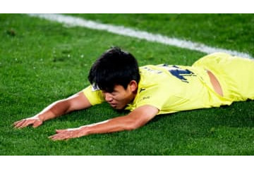 ビジャレアル久保建英、決定機を逃す…エメリ監督は感情爆発 画像