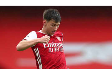 アーセナルDFティアニーの「赤っ恥ずっこけ」、本当はヤバかった 画像