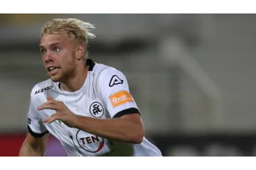 グジョンセン息子、アイスランド代表に緊急初招集 画像