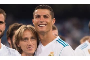 ロナウド、レアル時代の盟友モドリッチとの再会シーンがいい 画像