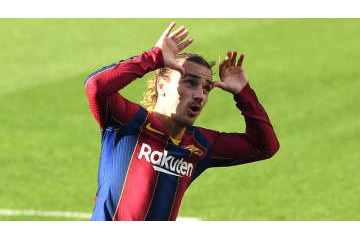 グリーズマンの超ゴールを一緒に喜ぶ愛娘がカワイすぎる 画像