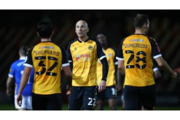 42歳FW、古巣相手の復讐ゴールに狂喜！自分を干した監督に全力疾走して絶叫する 画像