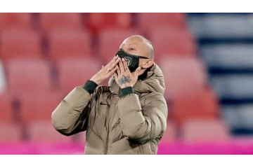 脳腫瘍の手術から10ヶ月…スペイン女子代表MFがついに復帰 画像