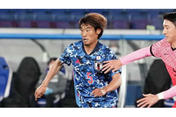 日本代表の新ボランチコンビ「遠藤＆守田」！代表活動後のSNSでのやり取りがイイ 画像