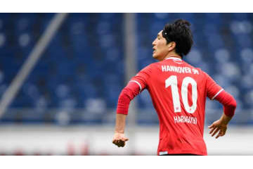 原口元気、怒りのスーパーゴール連発！HSV相手の伝説展開に海外もザワつく 画像