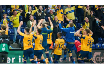 「アナログかつ現代的」ある監督の戦術指示が話題 画像