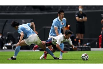 「潰せ！」「削れ」 日本代表対U-24代表、無観客で分かった“ガチ度” 画像