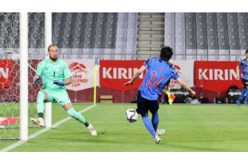 伊東純也が先制弾！日本代表、ピクシー率いるセルビアに勝利 画像