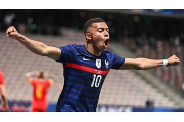 エムバペがインタビューを読みたい3人のスター！メッシ、ブッフォン…3人目は誰だ 画像