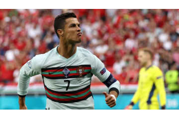 36歳ロナウド、EUROで爆発！「あと3年はいける」と母親が断言 画像