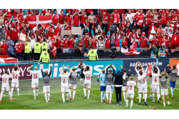 デンマーク、EURO史上初の快挙達成！パブリックビューイングも凄いことになる 画像