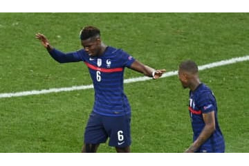 「気に入らない」 モウリーニョ、因縁ポグバの“ぬか喜びダンス”に苦言 画像