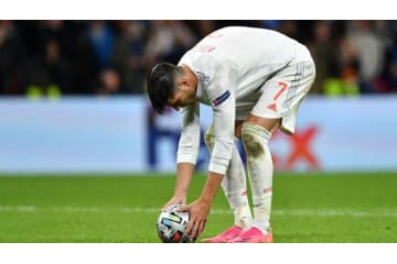 伝説PK職人、「モラタのPKの問題点」をバッサリ指摘 画像