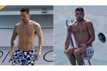 仲良すぎメッシとスアレス、水着2ショットを見せつける 画像