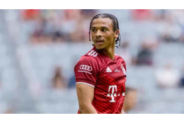 「サネがゴレツカ化してる」 筋肉増量にマテウス歓喜 画像