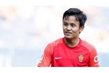 うまい！マジョルカ久保建英、さりげない美ヒールパスがこれ 画像