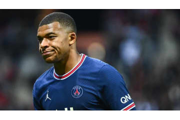 「エムバペのレアル移籍報道にうんざりした」アグエロが笑う 画像