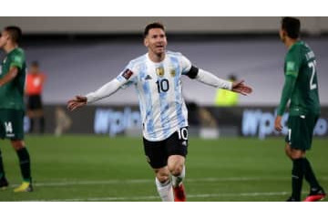 これがメッシの“神の左”だ！「6人瞬殺ゴール」を後ろから見るとスゴい 画像