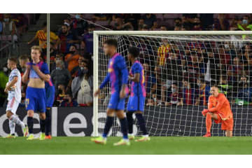 大敗のバルセロナ、緊急会議…「まだクーマン監督を信頼」と結論 画像