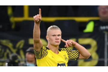 ホーラン、「給与2倍」蹴ってドルトムント退団へ 画像
