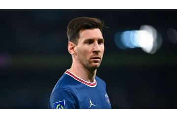 メッシ、アメリカで「高級マンションの9階」を売る。買ってから半年で 画像