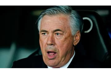 2人のどっちだ？ レアル監督、CL途中交代に怒った選手がいたと明かす 画像