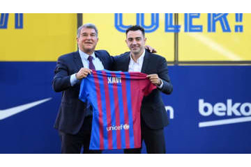 「糞PSG」 チャビ監督就任でカンプ・ノウのバルサファンが合唱 画像