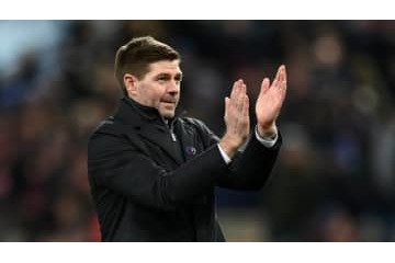 「リヴァプール凱旋は嫌！」 ジェラード、オーウェンの“裏切りネタ”で爆笑奪う 画像