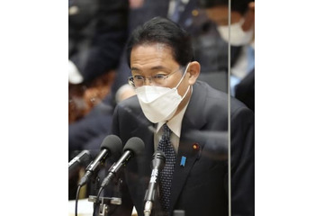 現金10万円、年内一括容認へ 画像