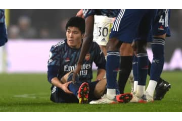 アーセナル冨安、負傷交代…アルテタ監督が理由を説明する 画像