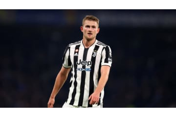 デリフト、ユヴェントス退団へ？ライオラが注目発言 画像