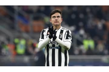 インテル、ディバラの0円獲得を狙う 画像