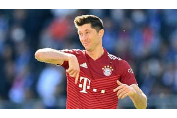 バイエルン、レヴァンドフスキを55億円で売却も 画像