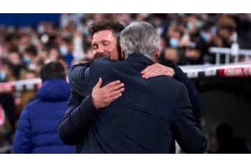 なぜレアルのアンチェロッティ監督と握手をしたのか　シメオネが説明する 画像