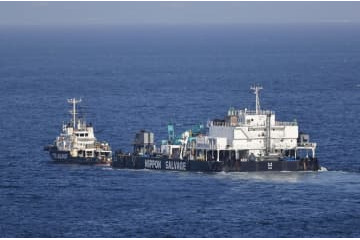 知床事故、19日飽和潜水で捜索 画像