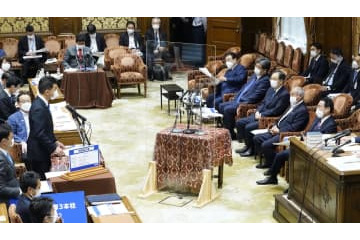 食材費、年金で泉氏攻勢 画像