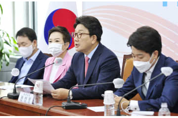 韓国与党、国会補選は5勝2敗 画像