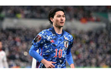 三笘薫が躍動したパラグアイ戦。南野拓実の感想は 画像