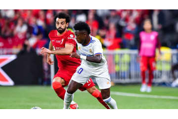 リヴァプールで守備をしないFWはやばい…サラーが言う 画像