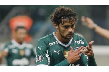 「CKで副審を蹴った」選手が話題に 画像