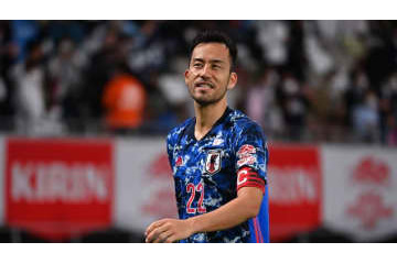 「奥さんにも言ってない事、知られてた(笑)」 シャルケ移籍の吉田麻也が仰天したマル秘情報とは 画像