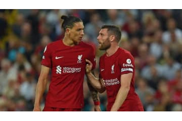 リヴァプールFWヌニェス、頭突きで一発レッド！相手DFのインスタが荒らされる 画像