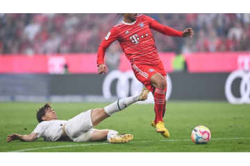 板倉滉、海外でスレッドが立ったバイエルン戦の「寝ころびブロック」がこれ 画像