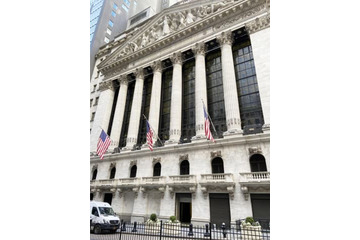 NY株反発、748ドル高 画像