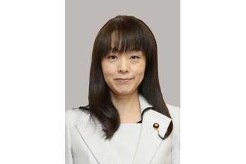 杉田水脈政務官「対応検討中」 画像