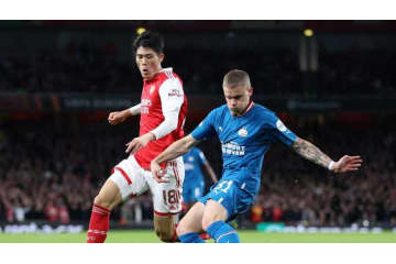 冨安健洋が左サイドバックで使われるワケ…ティアニーよりも適した3つの理由とは 画像