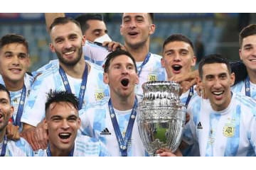 燃えないわけがない。メッシ、南米杯の決勝前の「感動的スピーチ」がすごい 画像