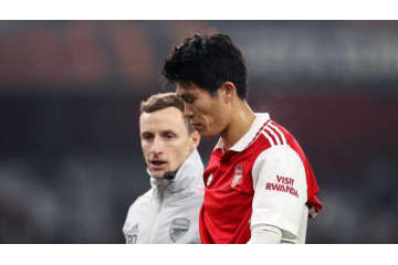 アーセナル冨安健洋、途中出場でケガ…『何かを感じた』 画像