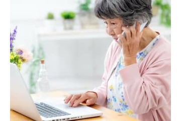 来年65歳の一人暮らし女性。年金だけでは生活できません。厚生年金に加入して働きながら、年金をもらうことはできるでしょうか 画像