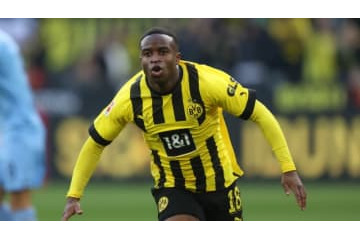 日本はW杯で要注意！？ドイツ17歳ムココの爆裂弾丸シュートがえぐい 画像